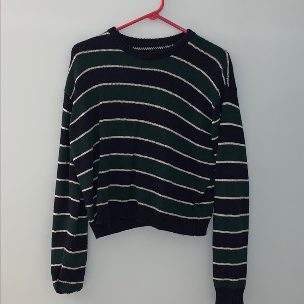 Brandy Melville Sweater NWOT